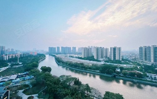 力诚榕诚湾动态:力诚榕诚湾的傍晚天空～花地河景观-广州安居客