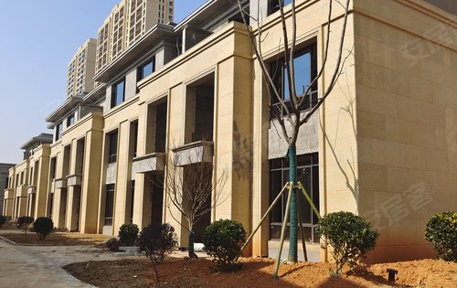 华中国际时尚城滨河壹号实景拍摄