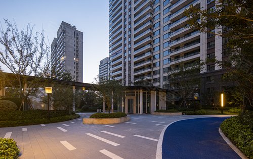 银丰玖玺城动态:银丰玖玺城小区交付实拍，一步一景，品质园林，看房联系我-济南安居客