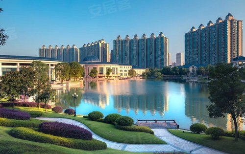 双福新区大型项目恒大金碧天下80㎡135㎡