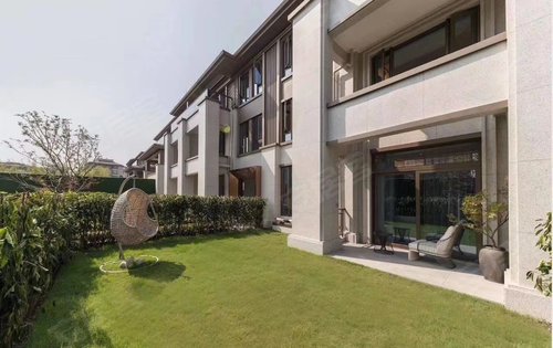 湖州府排屋样板房开售 只为寻得一有缘人[机智]