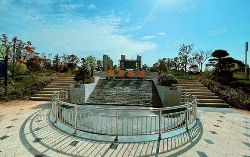 大悟西岳鑫城实景现房实景园林城市中的桃花源