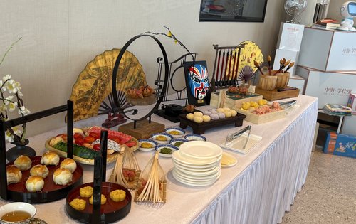 中海学仕里国潮文化茶歇已备好欢迎大家来品