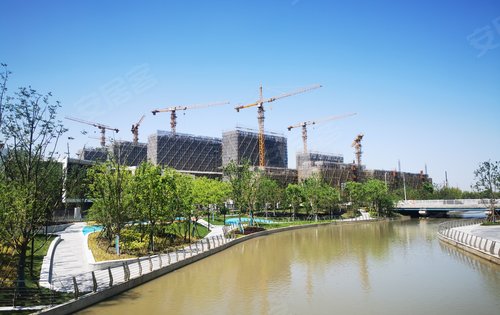 融创未来金融城