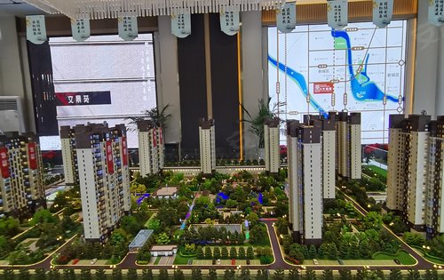 社旗鑫联文景苑,位于十二年制赵河学校正对面,从幼儿园,小学一直到