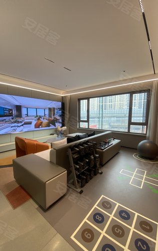 建筑面积89米客厅开间51米一梯两户即买即住即办产权证