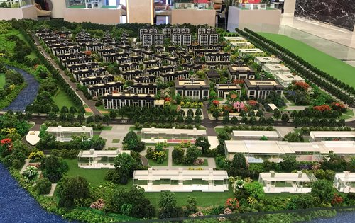 天一仁和珑樾云谷动态:现场沙盘总共72个楼座-青岛安居客