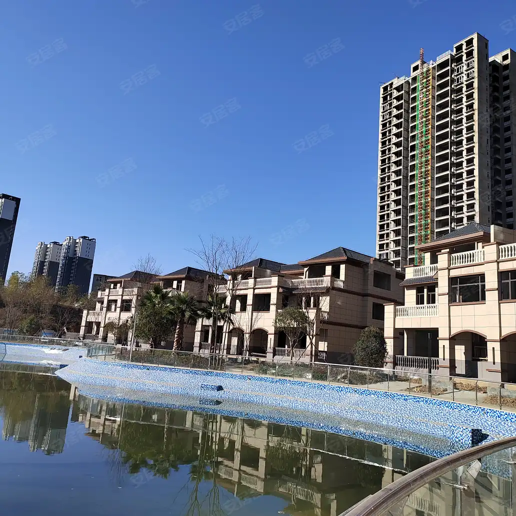 御景华府现房期房均在售中