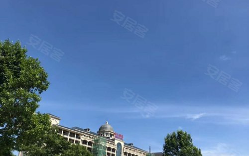 早上9点的阳光