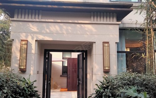 联发龙洲湾1号动态:联排别墅,建面213-231,总价280-350万.-重庆安居客