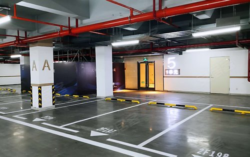 万科大都会地下车库展示