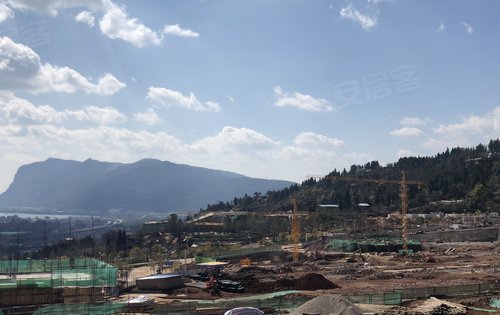 阳光城滇池半山