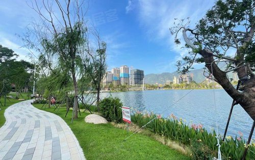 美仑美奂的晋安湖公园欢迎您的到来.