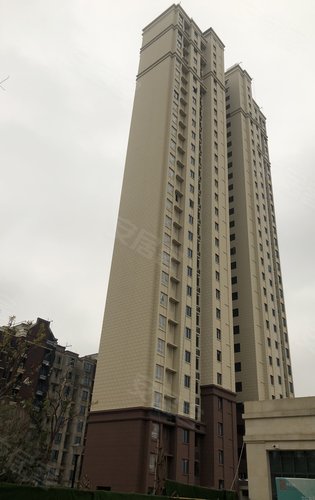 高层外墙已做好