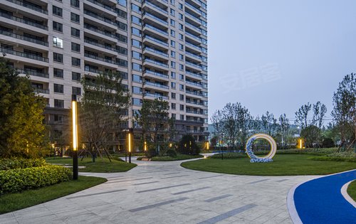 银丰玖玺城动态:银丰玖玺城小区交付实拍，一步一景，品质园林，看房联系我-济南安居客