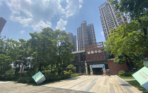 班芙小镇动态:班芙小镇-广州安居客