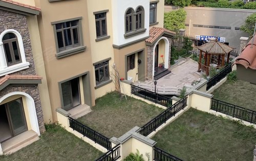 【御江南】联排别墅192平方,223方单边位,二层半,四房四卫,面积达300