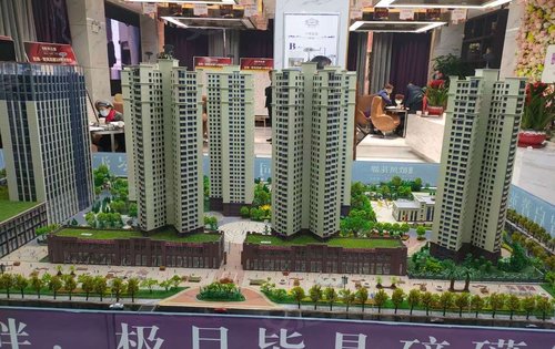 百商欧风花都动态:即便是寒冷的冬天看房氛围-乌鲁木齐安居客