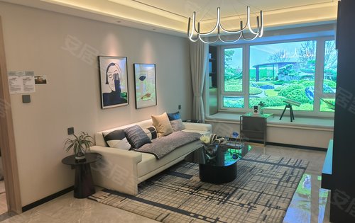 万科公园都会110平样板间