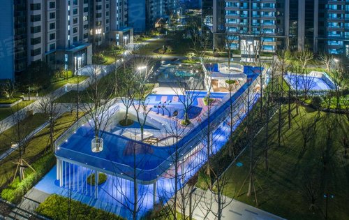 龙湖春江天镜动态:春江天镜一期接房园区实景图-重庆安居客