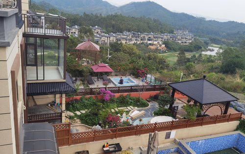 惠林温泉别墅优美的风景线