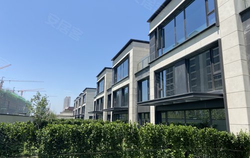 社区配套小区大门主干道楼栋外观绿化景观保利红岛湾楼盘点评(10)