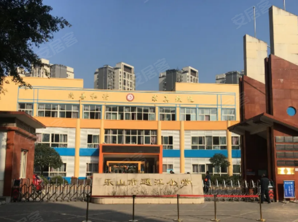 邦泰通江云境，乐山邦泰通江云境房价，楼盘户型，周边配套，交通地图，乐山市中区滨江路北段 - 安居客