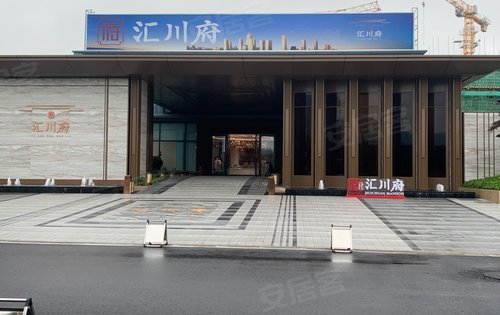 汇川府府系大门,水系景观