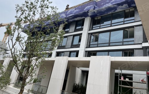 万科沣华锦鸣售楼部日渐成型,即将开放,敬请期待噢