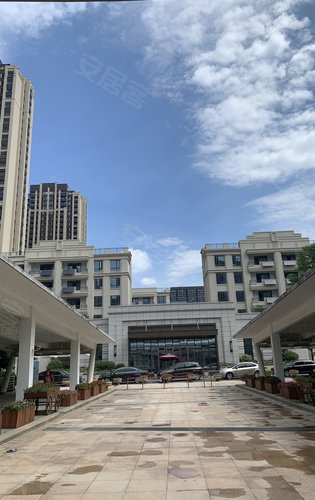 武汉楼盘 东湖高新楼盘 关山楼盘 清江山水九程 楼盘动态