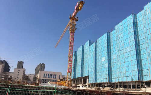 衡科·金泉华府