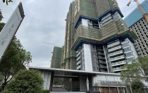 龙光天境动态:头排一线江景大平层,且遇且珍惜-佛山安居客