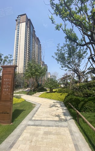 郑东恒大滨河悦府