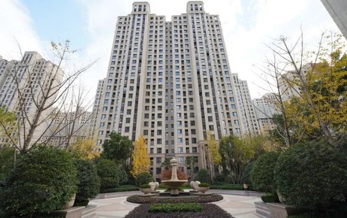 凯利海华府一期小区实景二期在售中