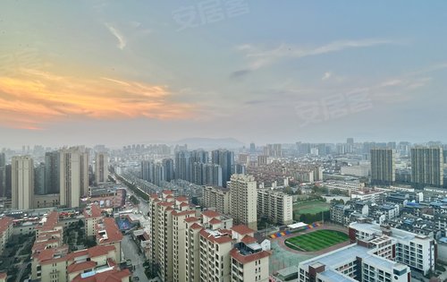 地建嘉信·臻华府动态:小区顶楼视野,看出去全是美景-汉中安居客