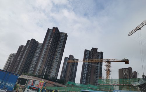 合正观澜汇二期施工进度,蓝色是装配式建筑的标配颜色,环保高效,质量