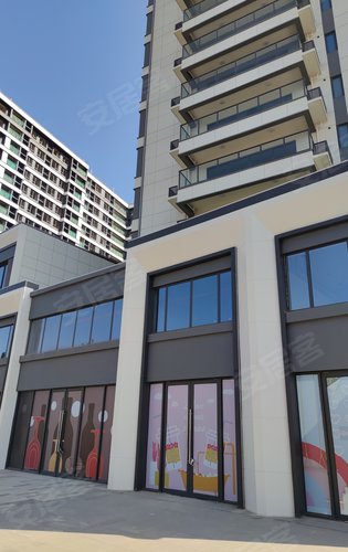 阳逻万达广场御江