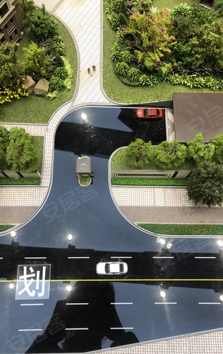 小区全人车分流出行更安全