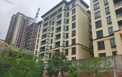 中梁海成南山云璟动态:高台之上,四时皆是风雅。春染,夏翠,秋落,冬清听见蝉鸣,感受云淡风轻,园林的美好...-重庆安居客