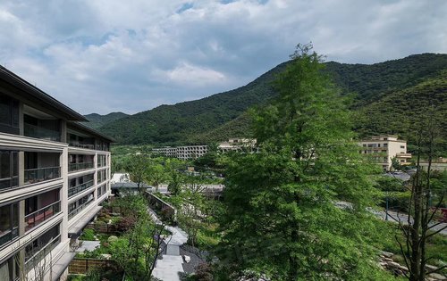 安吉楼盘 安吉县楼盘 昌硕楼盘 银润蓝城天使小镇·陌上花开 楼盘动态