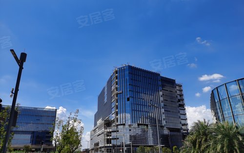 广州大学城智慧谷·12光年动态:思科智慧城位于新造地铁站旁边-广州