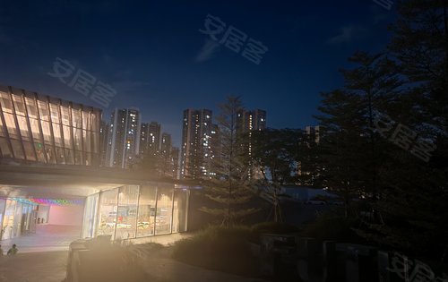 深圳前海·华发冰雪世界·华发新城动态:冰雪世界月底,准备开业中大型综合体旁边人才房71-85平方两房到三房人才房-深圳安居客