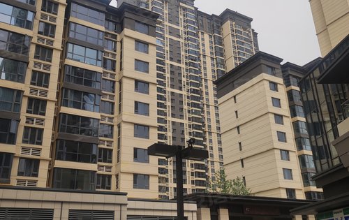 保利文化广场动态:保利文化广场项目一期楼栋外观-郑州安居客
