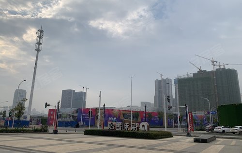 保利香颂10万方福斯特水街即将开工