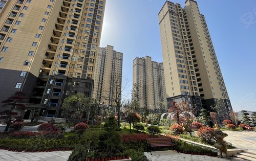 大悟西岳鑫城实景现房实景园林城市中的桃花源让您亲眼可见买的放心