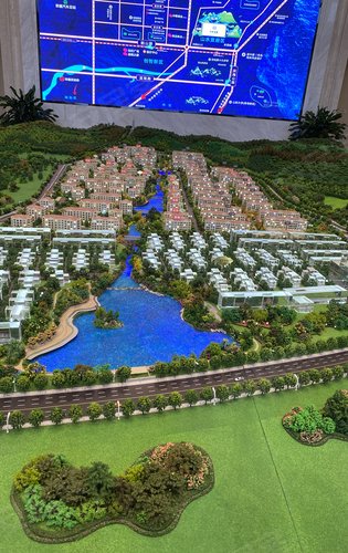 保利香颂项目沙盘背山面水福禄之地