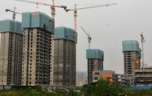 圖一,南環公園和綠地辦公(未來二七雙子塔,地標建築) 圖二,在建四期