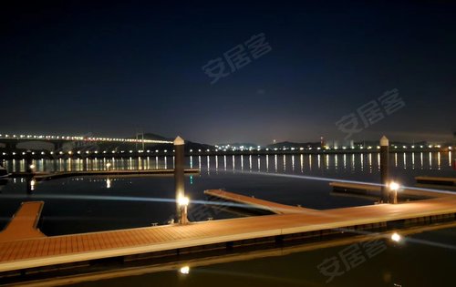 南沙游艇会夜景距离山海湾1000米