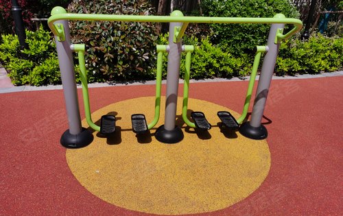 小区内部的康体设施