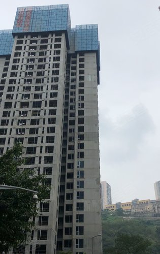 万科重庆天地动态:翡翠云阶2号楼仅剩60席有惊喜请预约!-重庆安居客